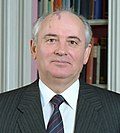 Mikhail Gorbachev 1987 b.jpg