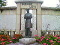 Monument Pierre Loti 02