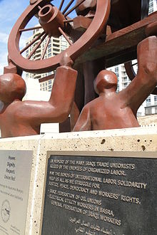 The monument Monument to 1886 Events in Haymarket Square - With Plaque from Iraqi Trade Unionists - Chicago - Illinois - USA.jpg