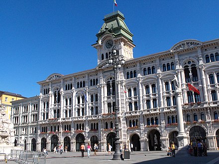 Palazzo del Municipio at Piazza Unità