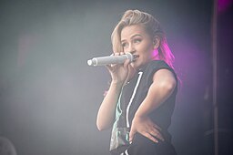 Nelli Matula - Ilosaarirock 2018 - 06