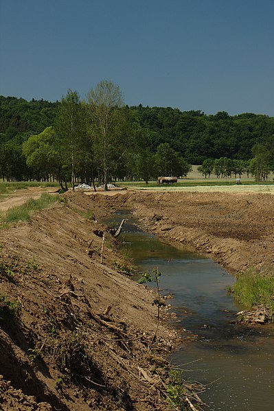 File:Nenačovice, údolí Loděnice, stavební práce IV.jpg