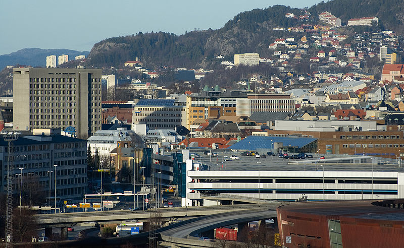 File:NygårdstangenRådhusetSandviken.jpg