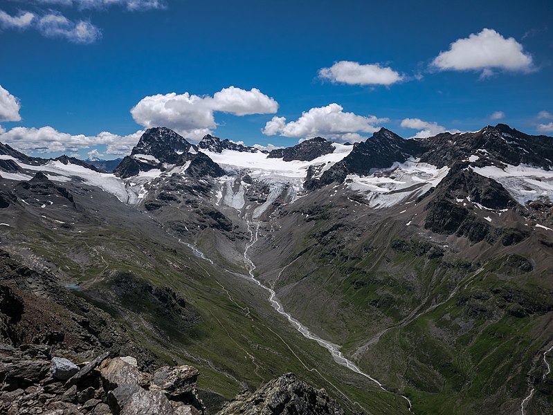 File:Ochsental - Piz Buin - Gletscher 01.jpg