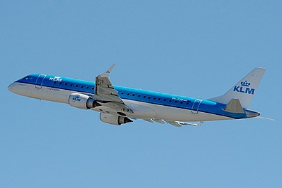 Embraer 190, PH-EZR