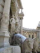 Palais Longchamp 005.jpg