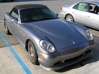 <span class="mw-page-title-main">Panoz Esperante</span> Motor vehicle