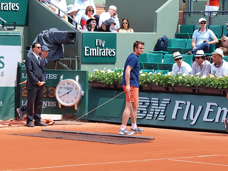 File:Paris-FR-75-open de tennis-2017-Roland Garros-stade Lenglen-hersage de l'arène-01.jpg