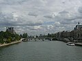 Paris Pont Royal downstream frontal 01a.jpg