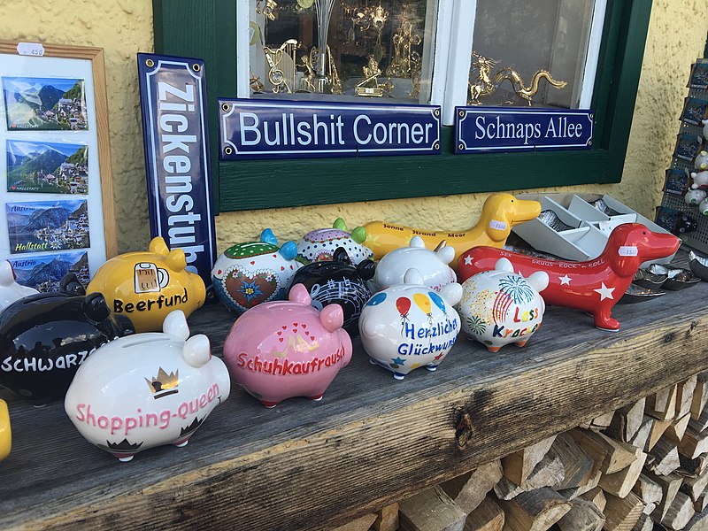 File:Piggy Banks.jpg