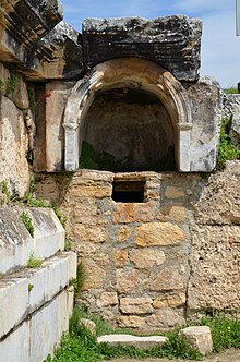 Plutonio (Puerta de Plutón) en Hierápolis 01.jpg