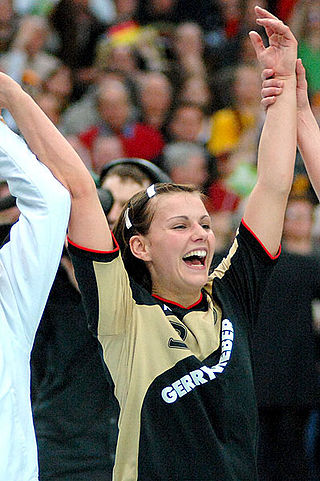 <span class="mw-page-title-main">Ulrike Stange</span> German handball player (born 1984)