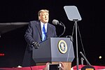 Präsident Trump in Omaha IMG 9165 (50541363356).jpg