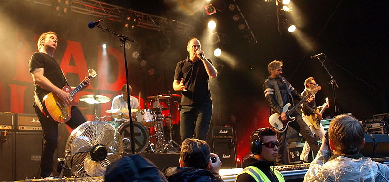 File:Provinssirock 20130614 - Bad Religion - 35.jpg