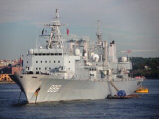 Chinese ship <i>Qiandaohu</i> Type 903 replenishment ship