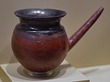 Bol à pipette. Musée archéologique national de Madrid[9]