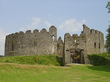 RestormelCastle.JPG