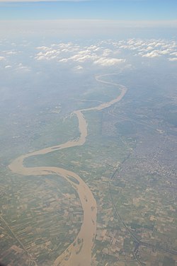 River Hindon - Letecký pohled - Ghaziabad 2016-08-04 5764.JPG