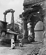 Templo Rudra Mahalaya, renovado o reconstruido por Jayasimha