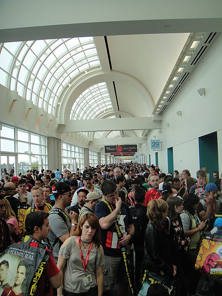 Comic-Con crowd inside the second floor of the convention center in 2011 waiting for the exhibition hall to open