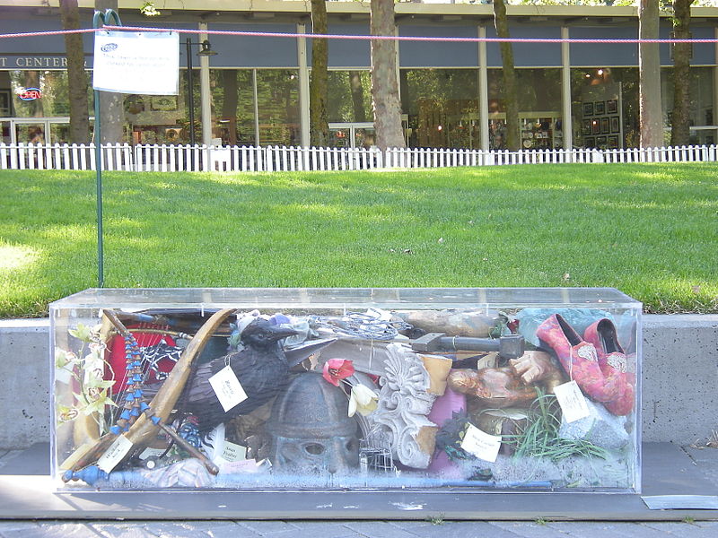 File:Seattle Opera time capsule.jpg