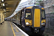 Southeastern Class 377/5 at London Victoria Southeastern 375501 at Victoria.jpg