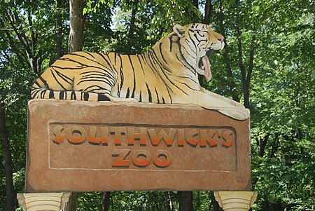 Southwicks Zoo sign 2Sept2007