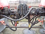 Sprzęg automatyczny elektrycznego zespołu trakcyjnego 14WE w stanie połączonym.