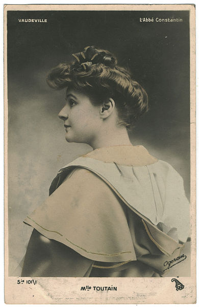 File:TOUTAIN, Blanche Cornucopia. 101-1. Vaudeville. L'Abbé Constantin. Photo Ogerau.jpg