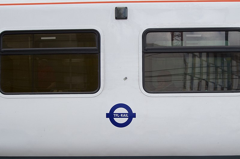 File:TfL Rail (17957460094).jpg