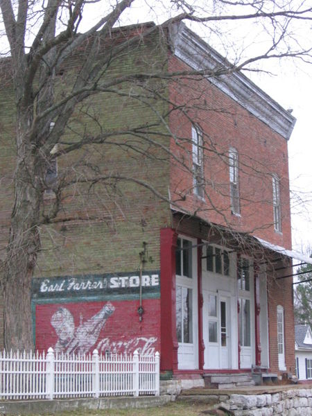 File:The Old Earl Farrar Store in Crosstown, Missouri.jpg