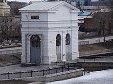 The dam of the city pond (Kamensk-Uralsky) 008.jpg