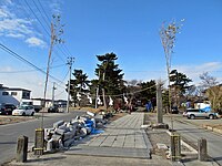 伊去波夜和氣命神社鳥居付近 津波の影響で鳥居などが流出している