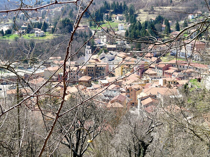 File:Torriglia-panorama1.jpg