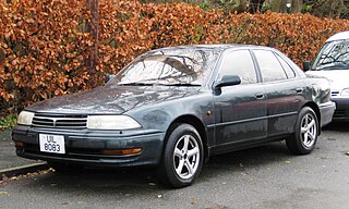 Toyota Camry SV30 west of Cambridge