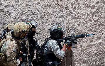 U.S. Army SF and MARCOS during urban combat training at RIMPAC 2022