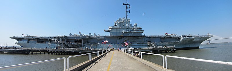 USS Yorktown (CV-10) - Wikipedia