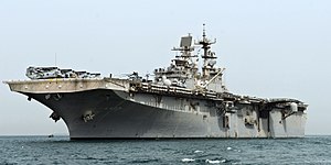 US Navy 090214-N-9671T-159 SS Iwo Jima (LHD 7) pulls into port in Kuwait.jpg