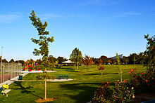 A view of Highlands Grange Park in October 2013 View of Highlands Grange Park, Kennewick WA.jpg