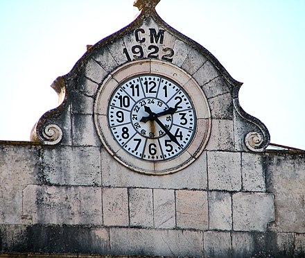 A clock in Vila Viçosa.