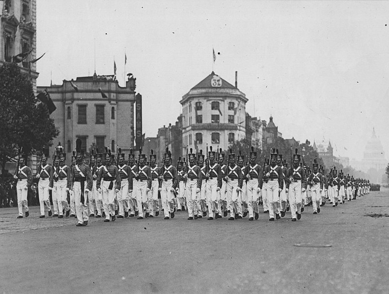 File:Virginia Military Institute cadets, from- President Wilson reviews Confederate Veterans. Under the Stars and Stripes they marched on June 7, 1917- NARA - 23922155 (cropped).jpg