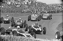 Formula One road racing action during the 1961 Dutch Grand Prix Vlak na de start, Brabham, Moss, Surtees, Taylor, Hermann, Bestanddeelnr 912-5054.jpg