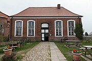 Gut Ludwigsburg: Krummhaus-Eckbau Nord