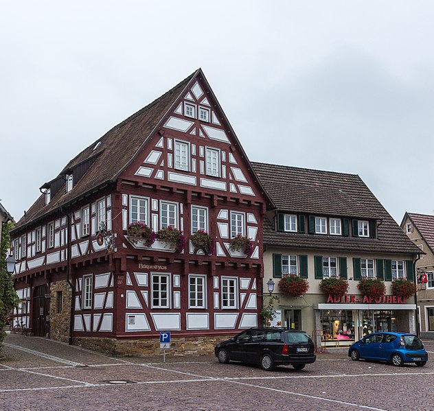 File:Weilheim an der Teck. Bürgerhaus, Marktpl. 4, 73235 (Nationales Denkmal) 01.jpg