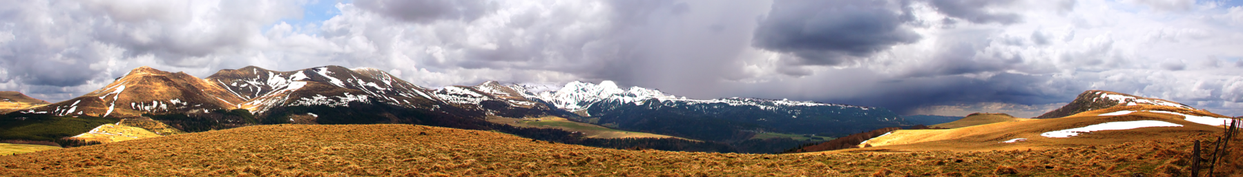 Wikivoyage -vaandel van Auvergne.png