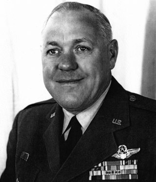 <span class="mw-page-title-main">William M. Banks</span> American flying ace (1915–1983)