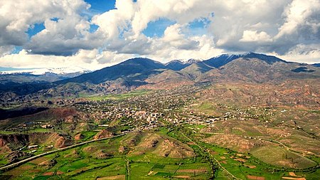 Yeghegnadzor landscape3.jpg