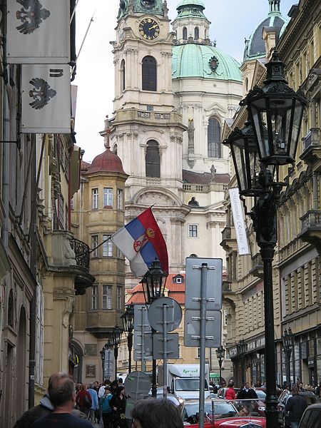 File:Zastava na Srpskoj ambasadi - panoramio.jpg