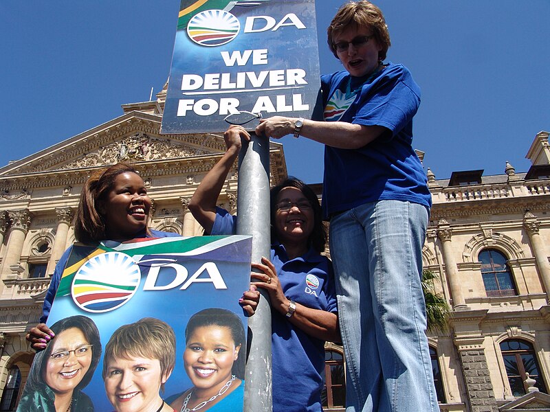 File:Zille, DeLille, and Mazibuko 2011 Election.jpg