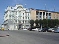 Сучасне фото. Зліва від Єврейського дому видно побудований в 1940 році Румунський Дім.